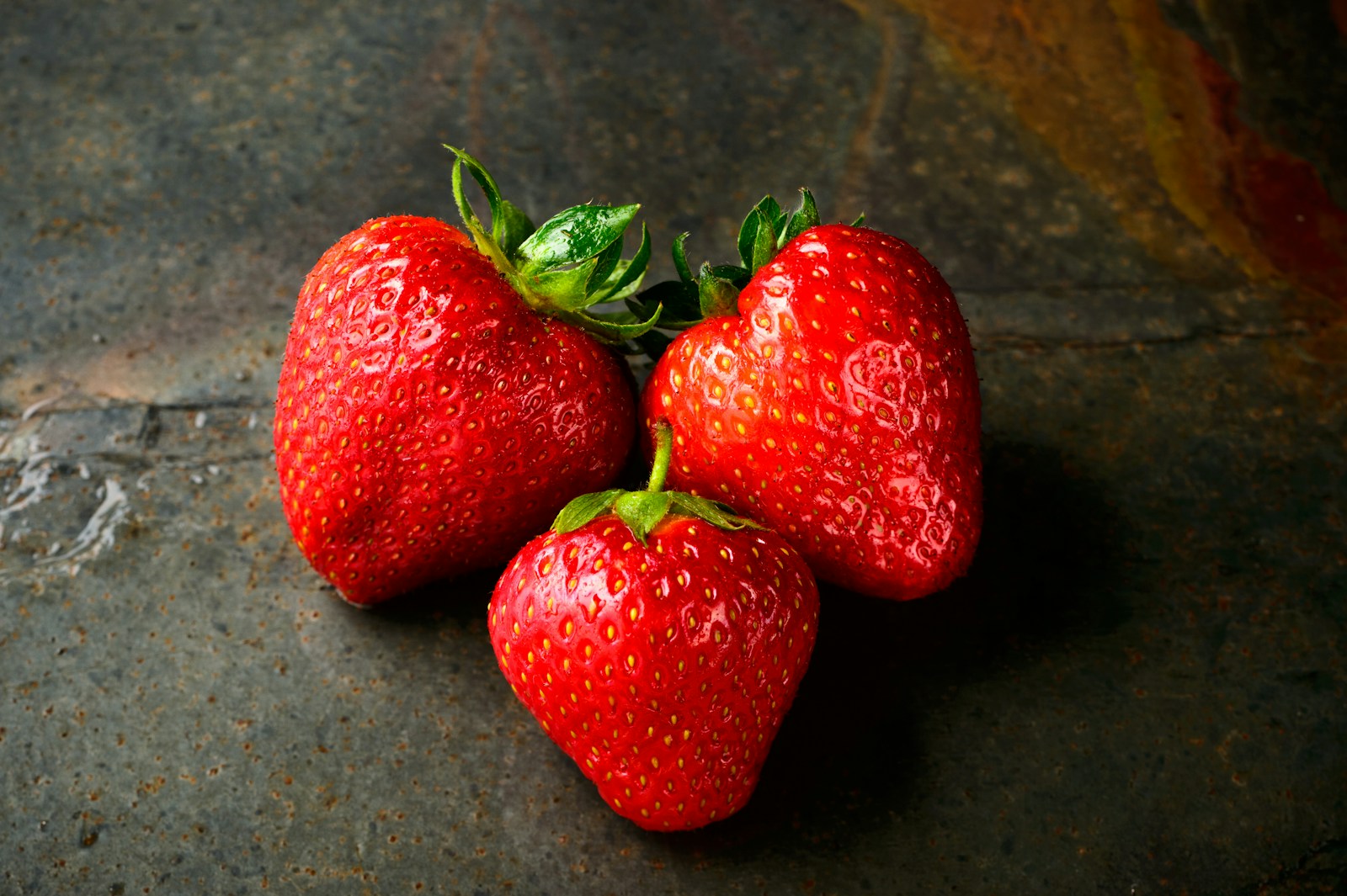 How many calories are in a pint of strawberries